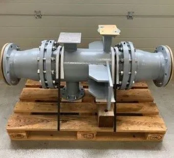 W&auml;rmetauscher aus Tantal mit PTFE/Stahl Hauben